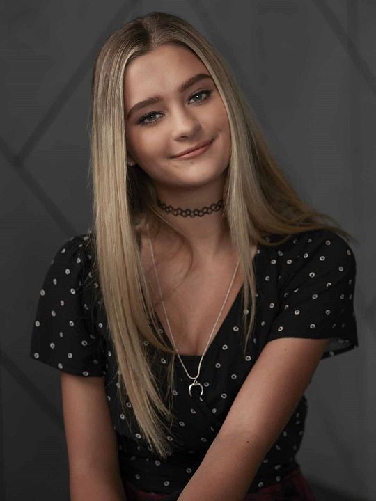 Fotoğraf Lizzy Greene