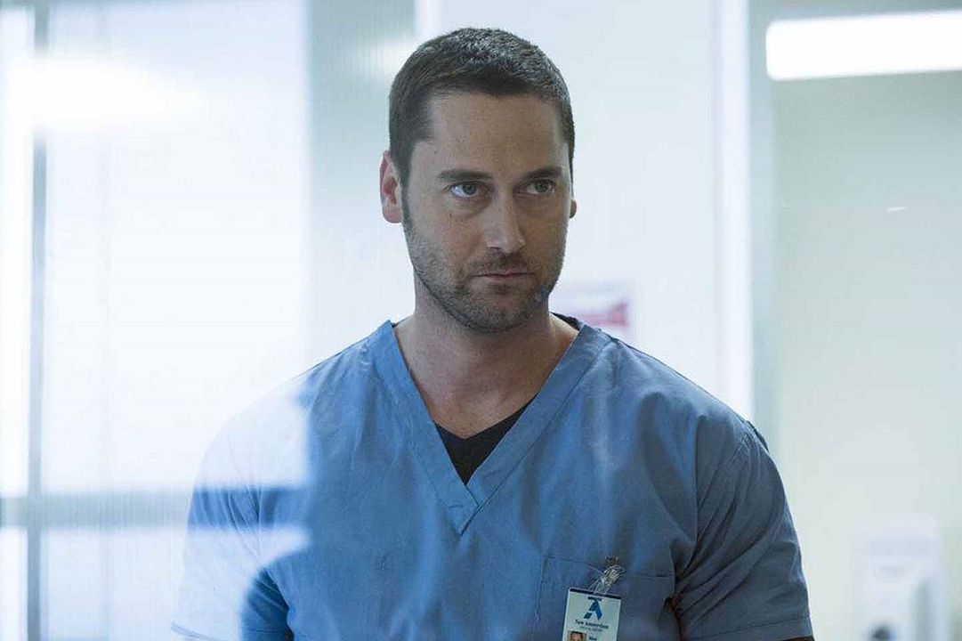 Fotoğraf Ryan Eggold