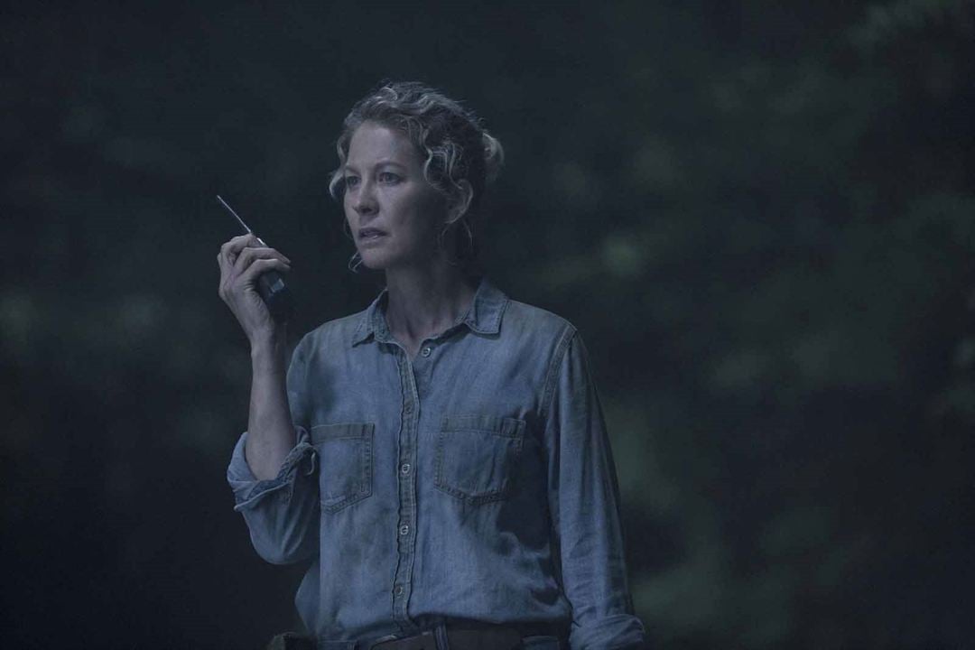 Fear The Walking Dead : Fotoğraf Jenna Elfman