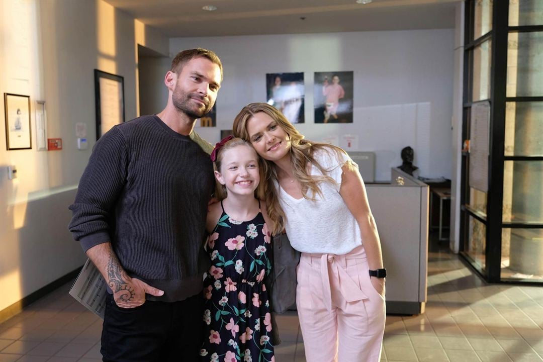 Fotoğraf Maggie Lawson, Seann William Scott, Shay Rudolph