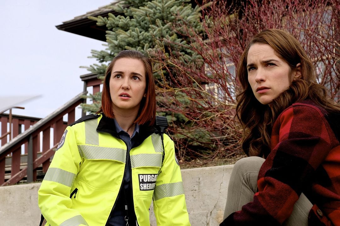 Fotoğraf Melanie Scrofano, Katherine Barrell