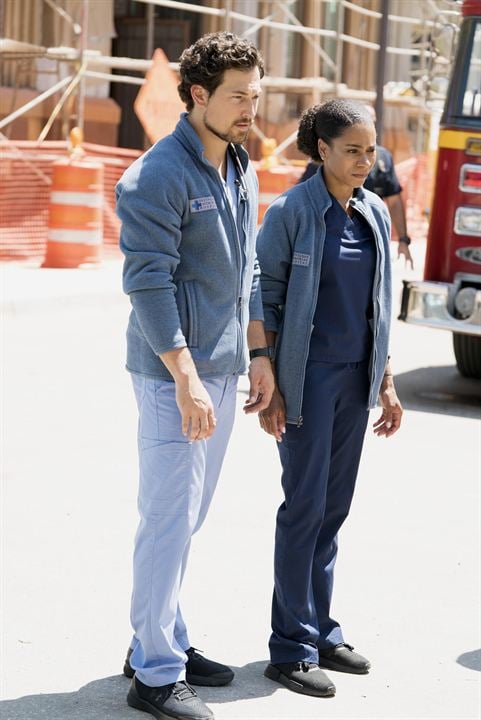 Fotoğraf Kelly McCreary, Giacomo Gianniotti