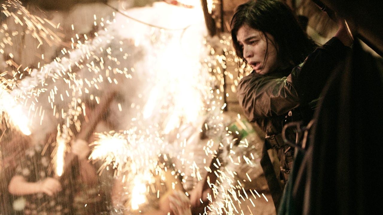 BuyBust : Fotoğraf Anne Curtis