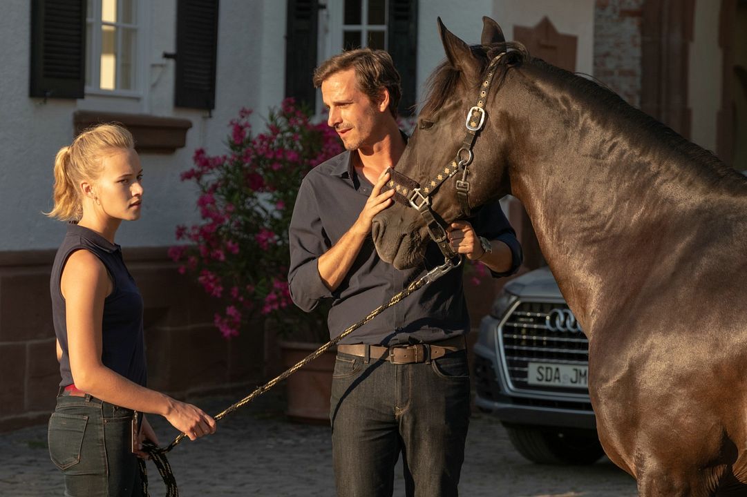 Fotoğraf Valerie Huber, Max von Thun