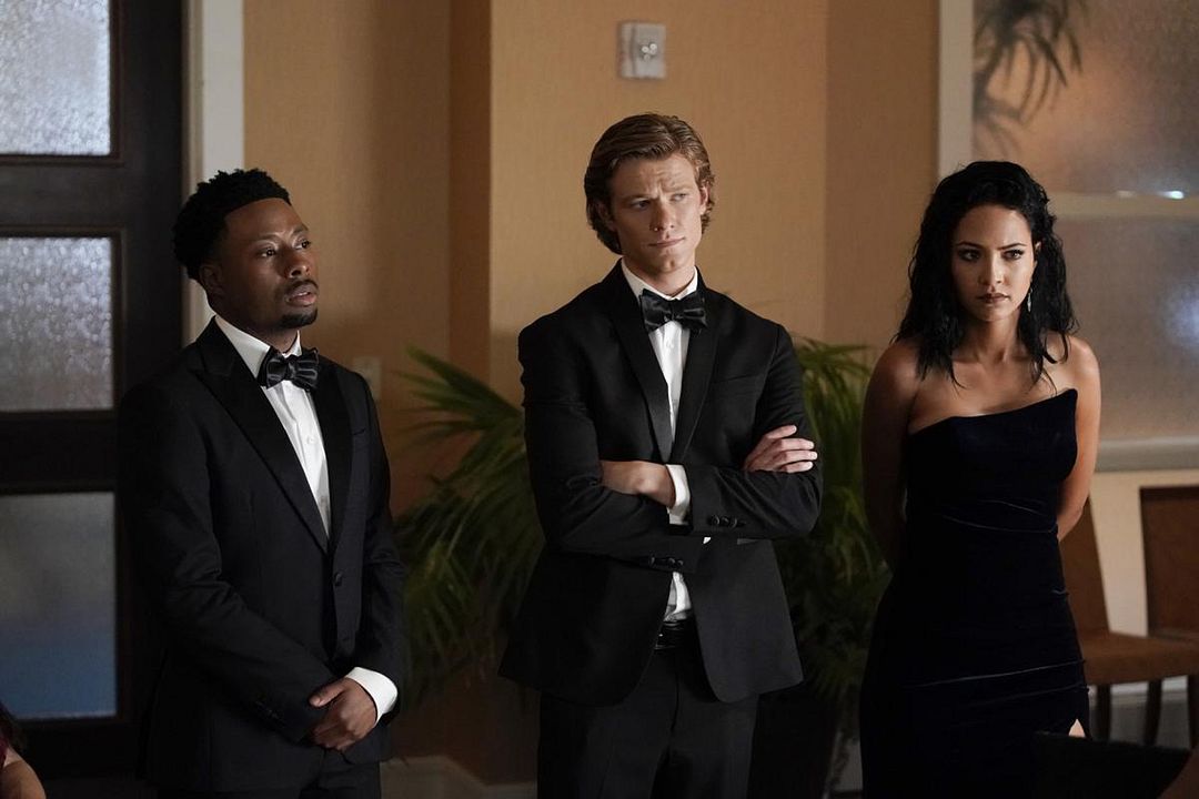 Fotoğraf Lucas Till