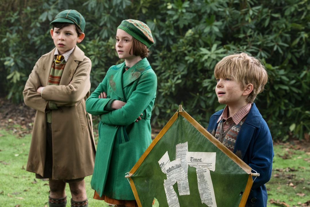 Mary Poppins: Sihirli Dadı : Fotoğraf Pixie Davies, Nathanael Saleh, Joel Dawson