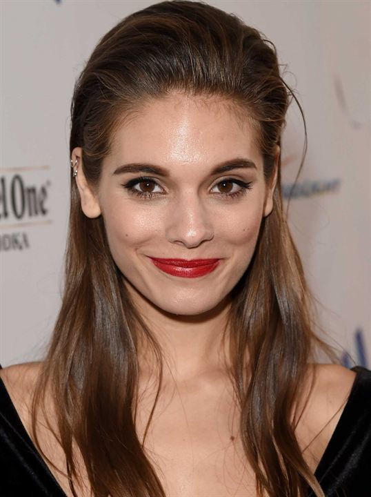 Afiş Caitlin Stasey