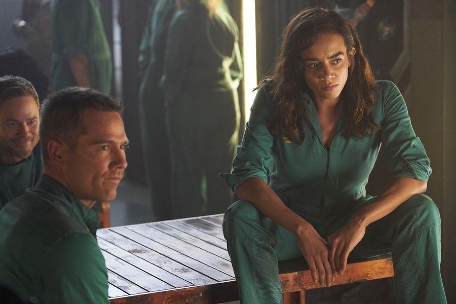 Fotoğraf Luke MacFarlane, Hannah John-Kamen