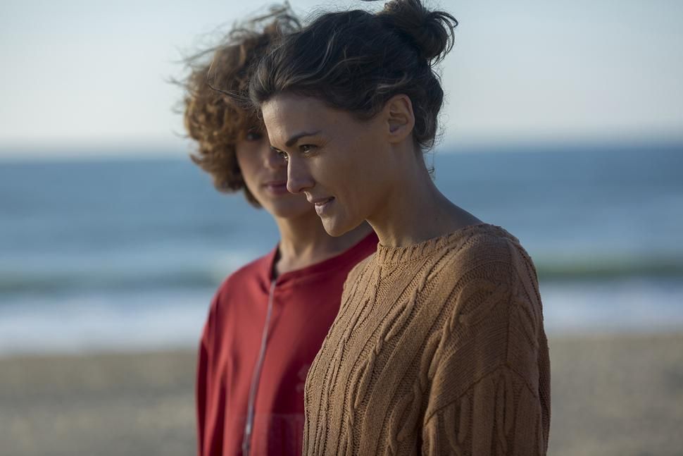 Madre : Fotoğraf Marta Nieto, Jules Porier