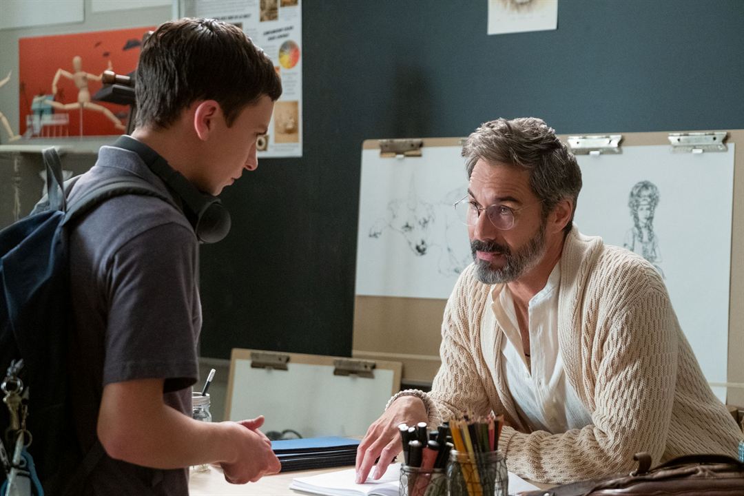 Atypical : Fotoğraf Eric McCormack, Keir Gilchrist