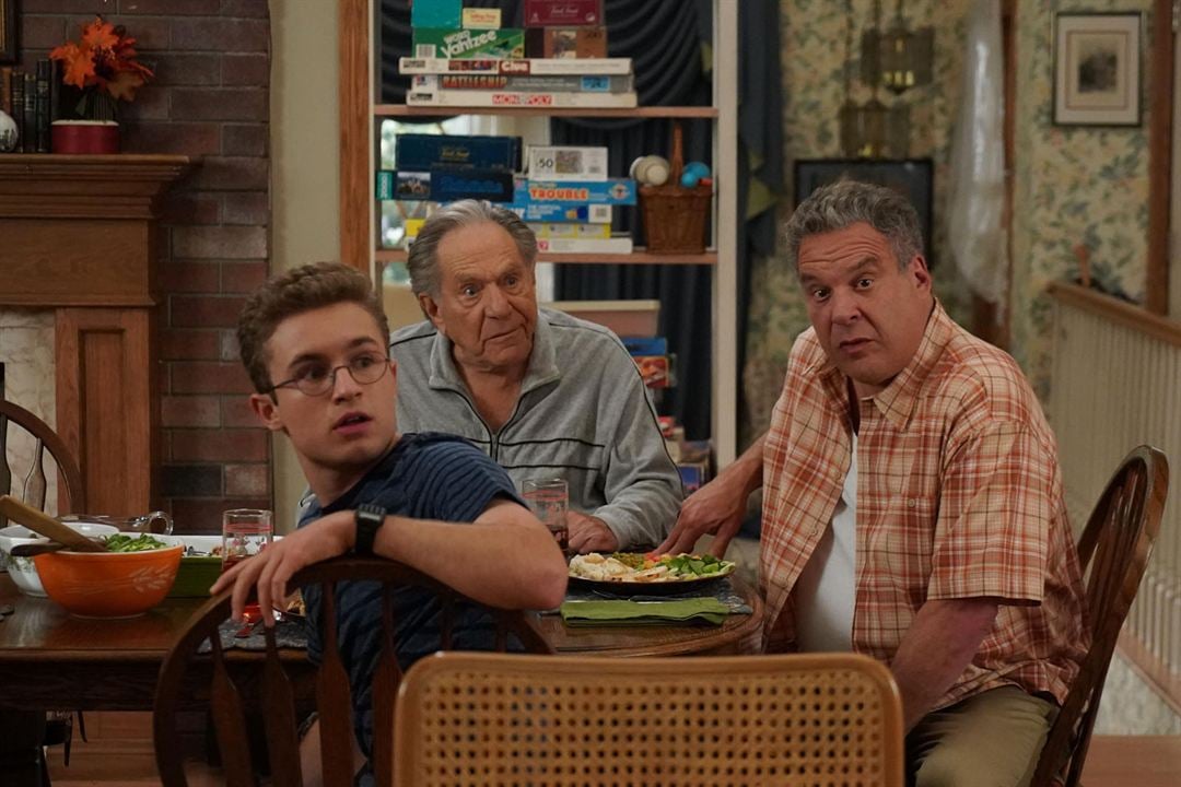 Fotoğraf Jeff Garlin, Sean Giambrone, George Segal