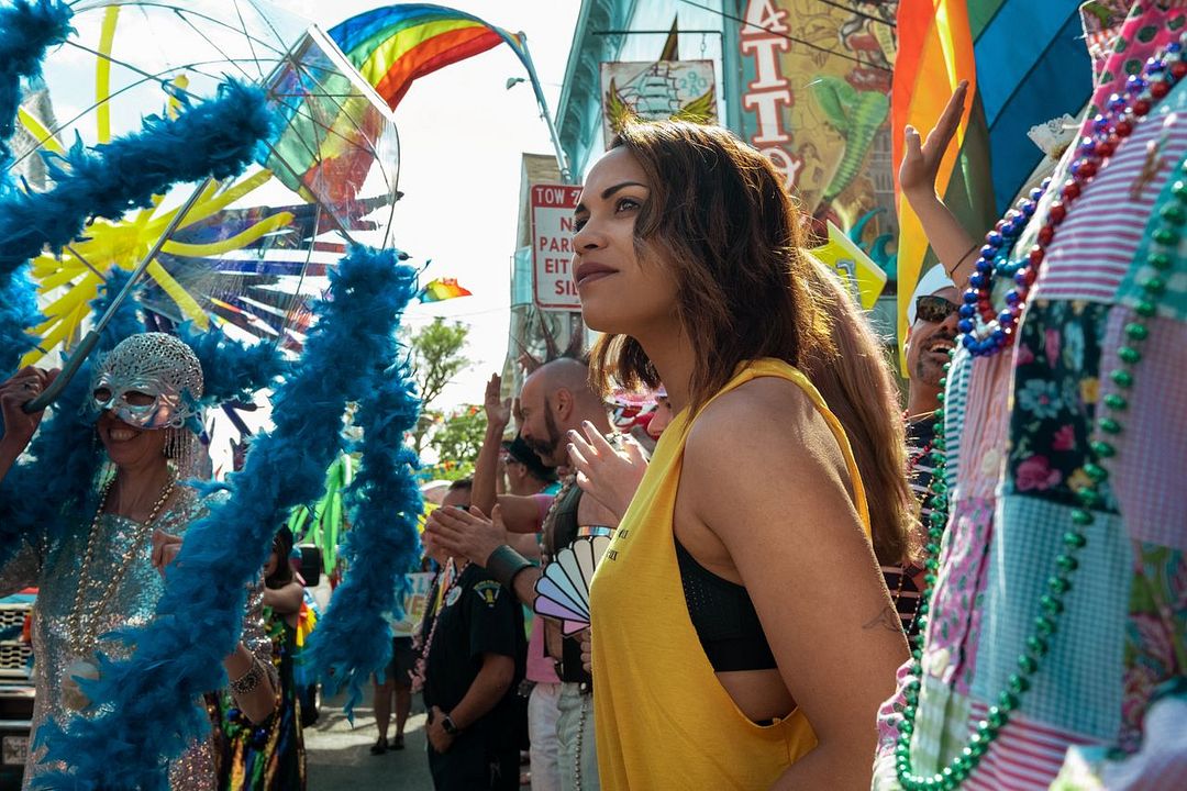 Fotoğraf Monica Raymund