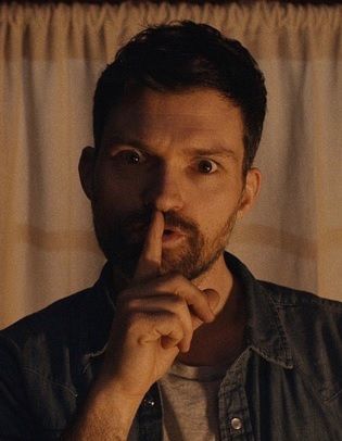 Scare Me : Afiş