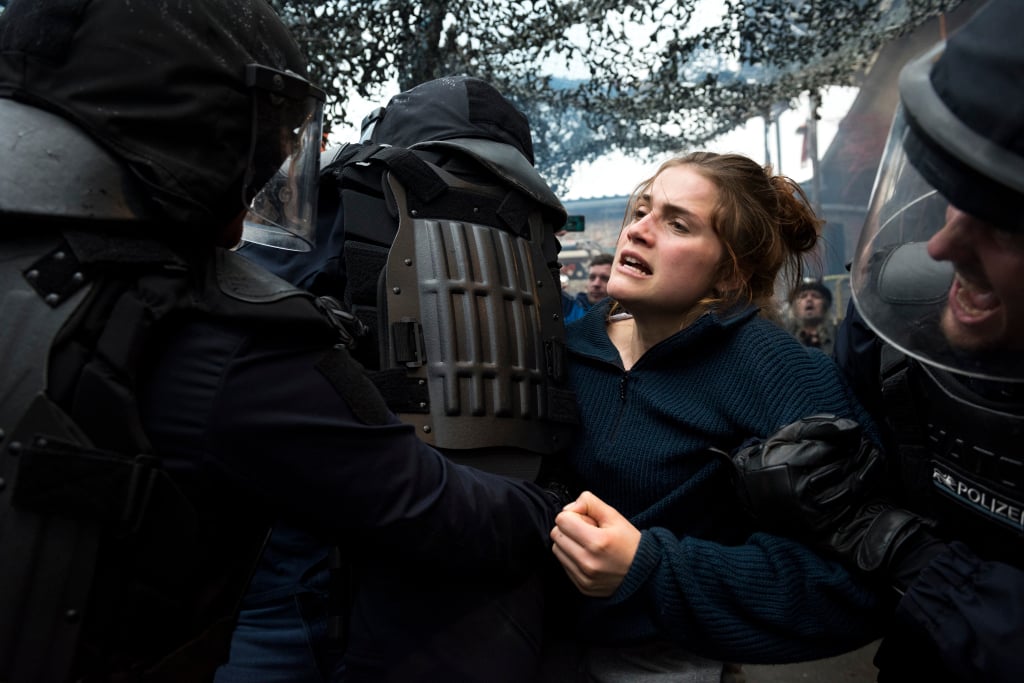 Und morgen die ganze Welt : Fotoğraf Mala Emde