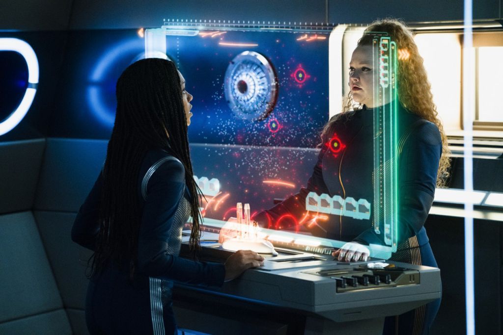 Fotoğraf Sonequa Martin-Green, Mary Wiseman
