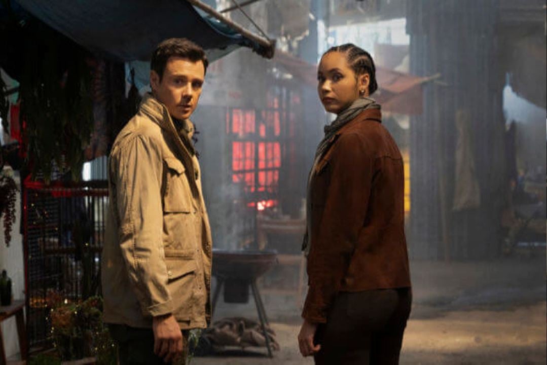 Fotoğraf Madeleine Mantock, Rupert Evans