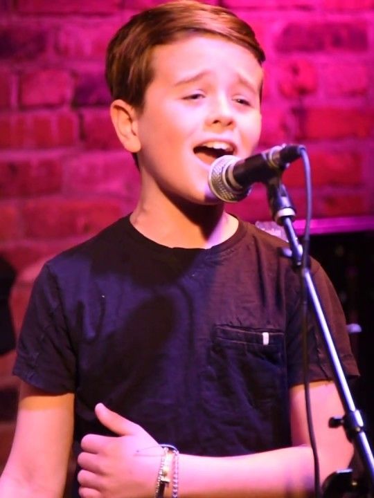 Afiş Griffin McIntyre