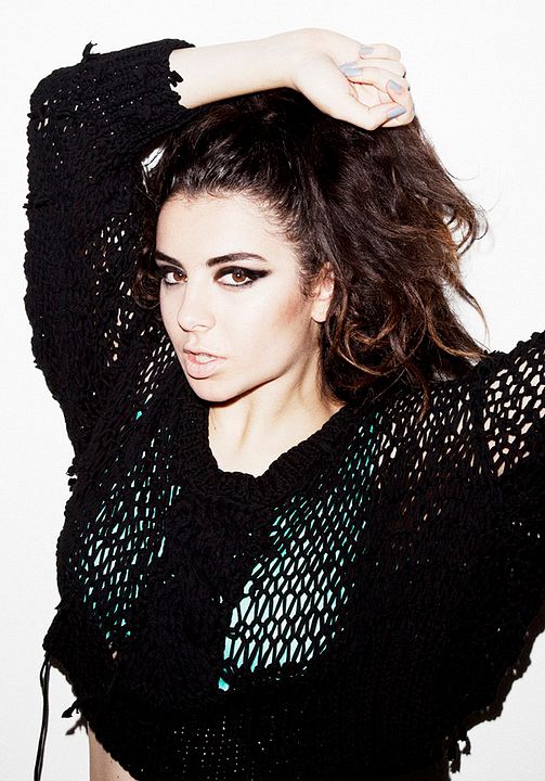 Afiş Charli xcx