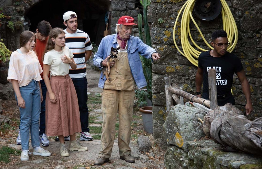 Fotoğraf Patrick Chesnais, Teïlo Azaïs, Violette Guillon