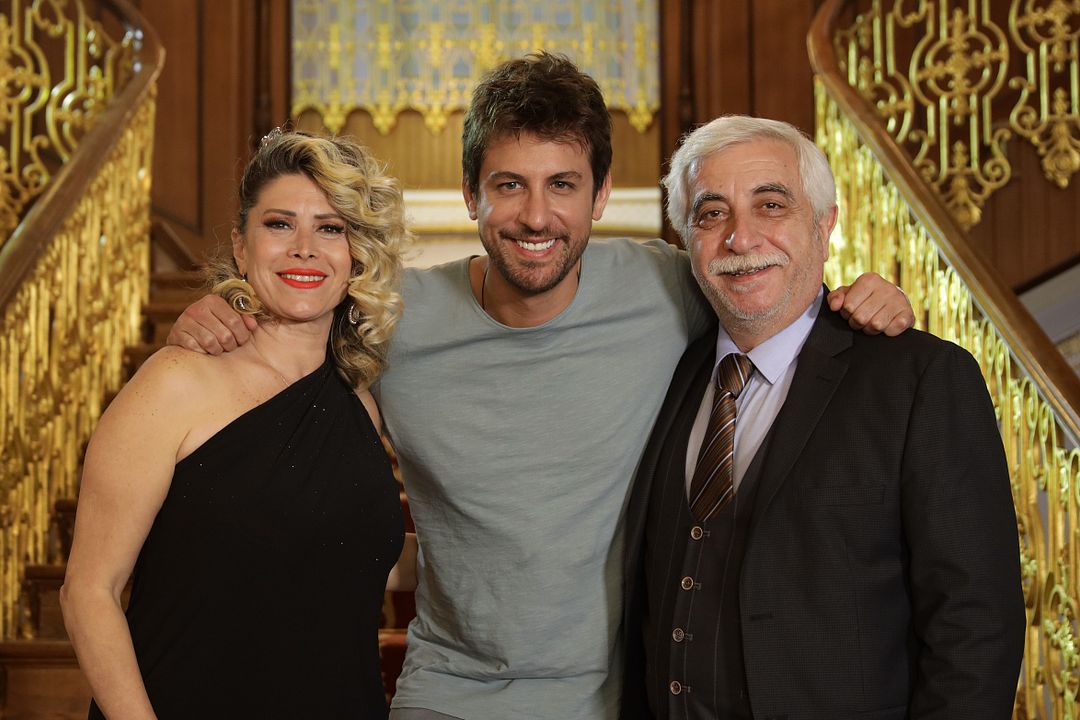 Aşk Oluversin Gari : Fotoğraf