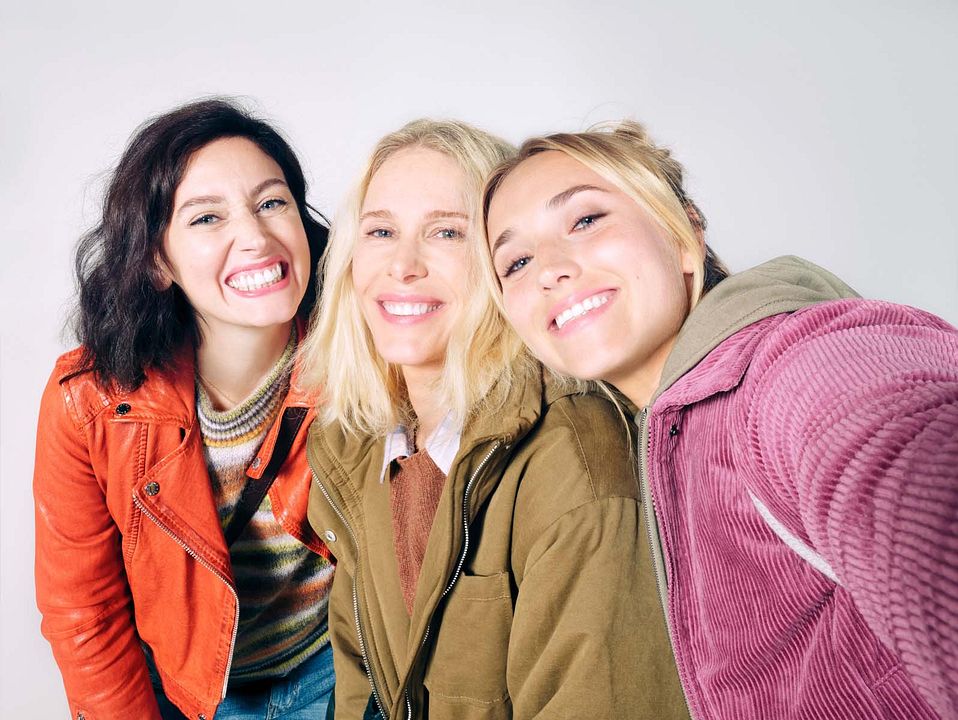 Fotoğraf Pascale Arbillot, Chloé Jouannet, Louise Coldefy