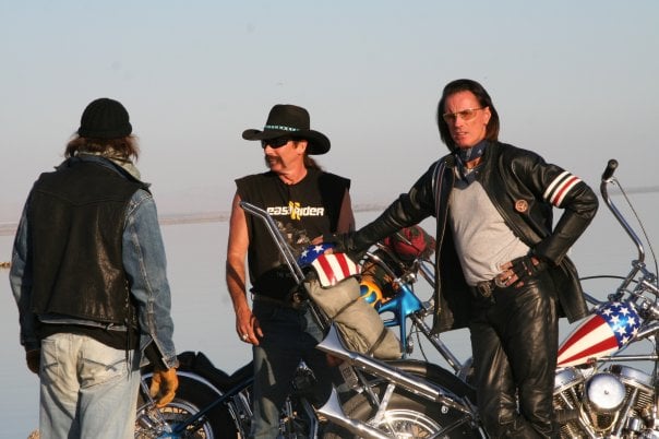 Easy Rider: The Ride Back : Vignette (magazine)