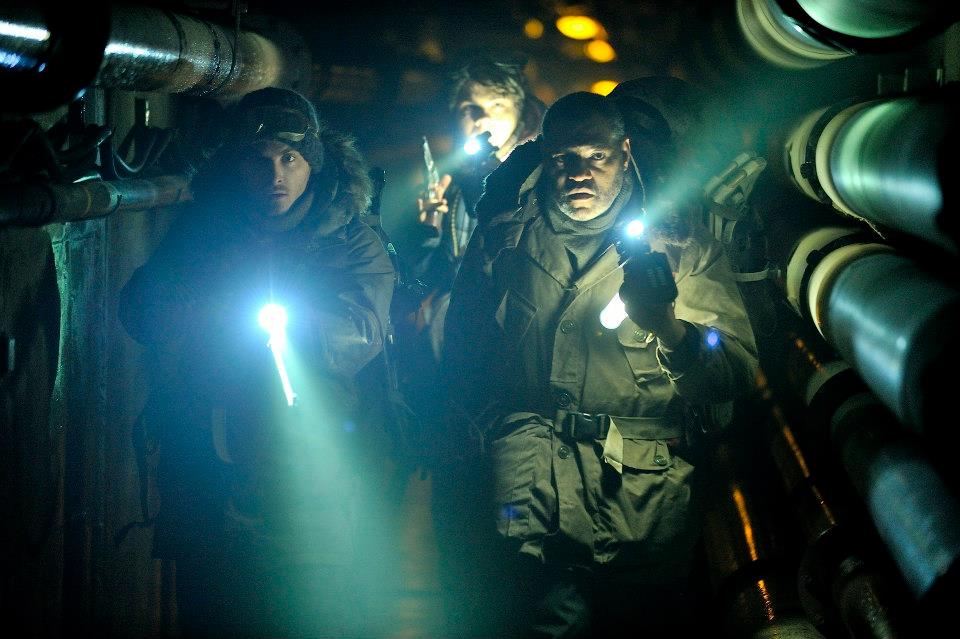 The Colony : Fotoğraf Laurence Fishburne, Kevin Zegers