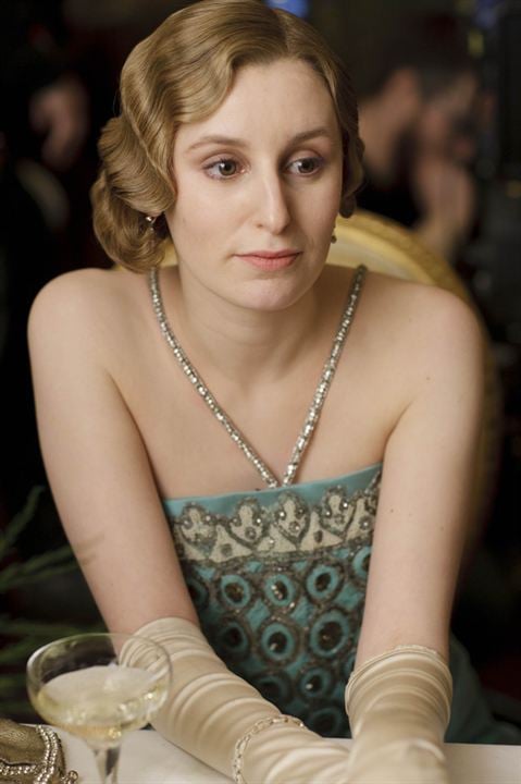 Fotoğraf Laura Carmichael