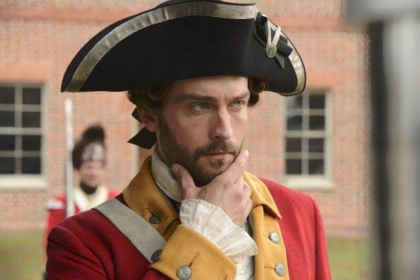 Fotoğraf Tom Mison