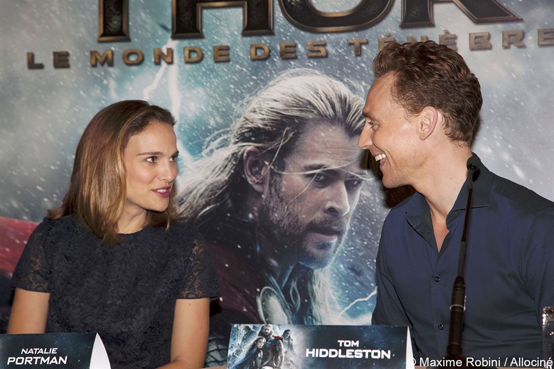 Thor: Karanlık Dünya : Vignette (magazine) Natalie Portman, Tom Hiddleston
