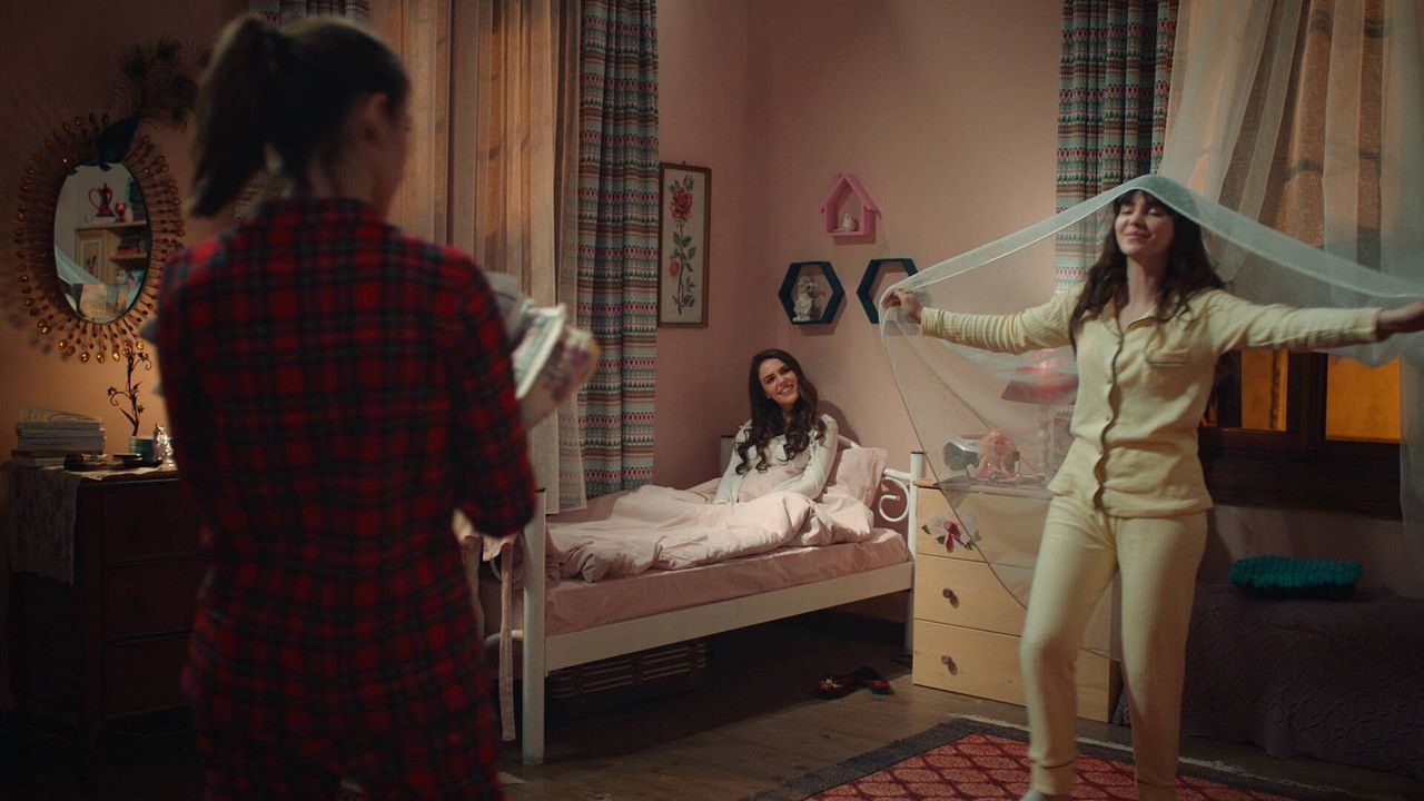 Üç Kız Kardeş : Fotoğraf