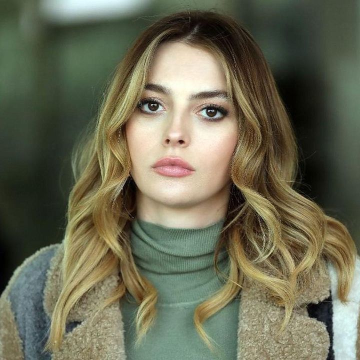 Afiş Melis Sezen