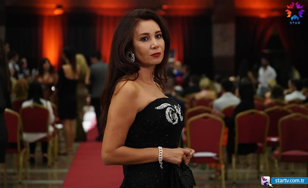 Gecenin Ucunda : Fotoğraf