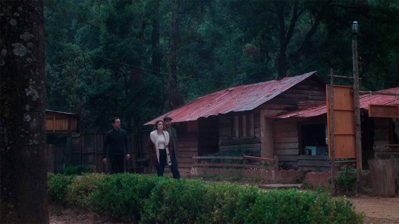 Fotoğraf Miguel Ángel Silvestre, Luis Gerardo Méndez, Irene Azuela