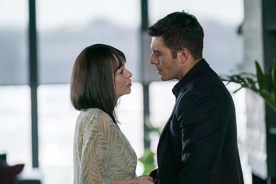 Camdaki Kız : Fotoğraf