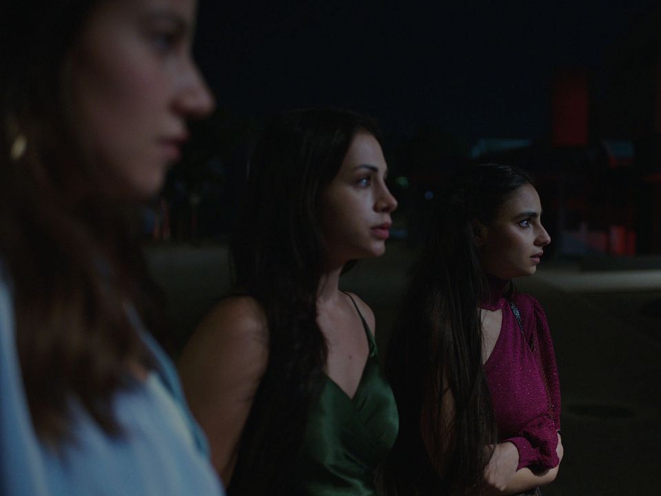 Elaha : Fotoğraf Bayan Layla, Cansu Leyan