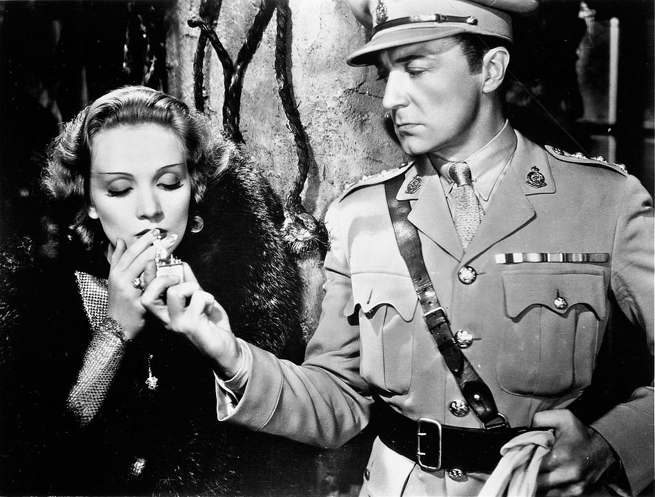 Shanghai Express : Fotoğraf Marlene Dietrich