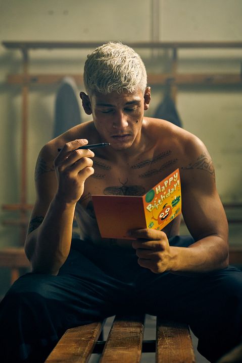 60 Minuten : Fotoğraf Emilio Sakraya